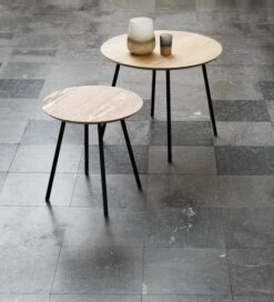 Bout De Canapé NYBO Ø40 Coloris Chêne/noir -Intérieur Chic 100560