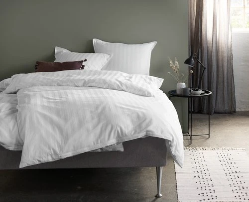 Parure De Lit Satin NELL 240x220 Blanc 5 Parure De Lit Satin NELL 240x220 Blanc – Image 5