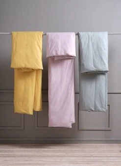 Parure De Lit ELLEN 200x220 Jaune -Intérieur Chic 121103