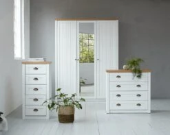Armoire MARKSKEL 212x210 Blanc/chêne -Intérieur Chic 129261