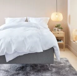 Parure De Lit Satin INGEBORG 240x220 Blanc -Intérieur Chic 161567