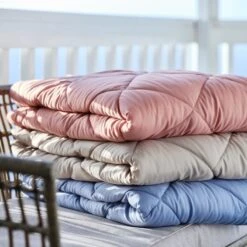 Couette 880g STETINDEN Légère 240x220 Bleu -Intérieur Chic 180659 1