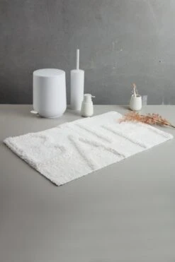 Poubelle à Pédale OXIE 5L A/fermeture Silencieuse Blanc -Intérieur Chic 181856