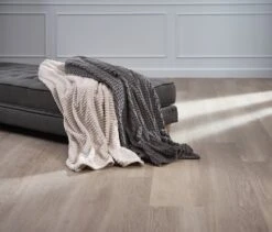 Plaid HAGTORN 140x200 Polaire Gris -Intérieur Chic 194423 1