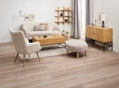 Étagère Murale KVISSEL 3 Tablettes Bambou -Intérieur Chic 213755 1